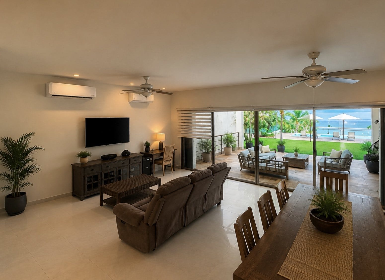 Living room with ocean view at Iboga Wellness Institute Ocean Sanctuary in Cozumel